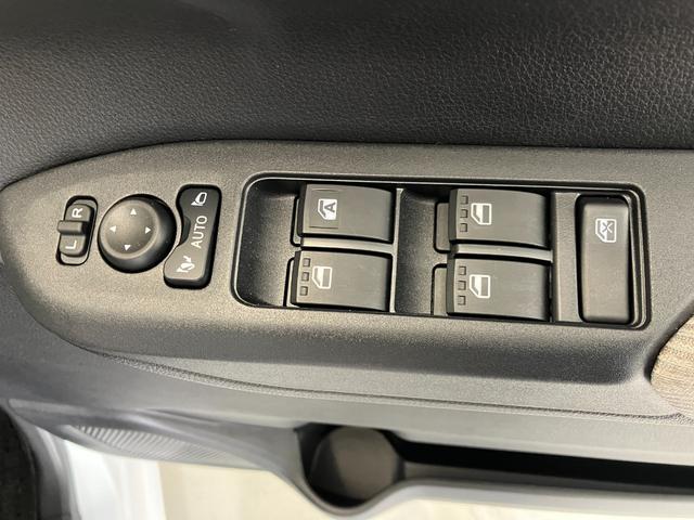 ムーヴＸアップグレードパック　オーディオレス／ＵＳＢ入力端子ワンオーナー　オーディオレス　バックモニター対応カメラ　左側パワースライドドア　ＬＥＤヘッドランプ　オートライト　オートマチックハイビーム　電動格納ミラー　取扱説明書　メンテナンスノート（香川県）の中古車