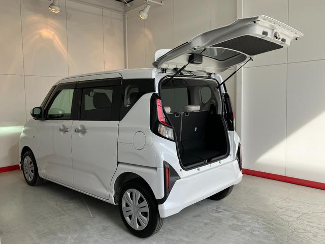 ムーヴＸアップグレードパック　オーディオレス／ＵＳＢ入力端子ワンオーナー　オーディオレス　バックモニター対応カメラ　左側パワースライドドア　ＬＥＤヘッドランプ　オートライト　オートマチックハイビーム　電動格納ミラー　取扱説明書　メンテナンスノート（香川県）の中古車