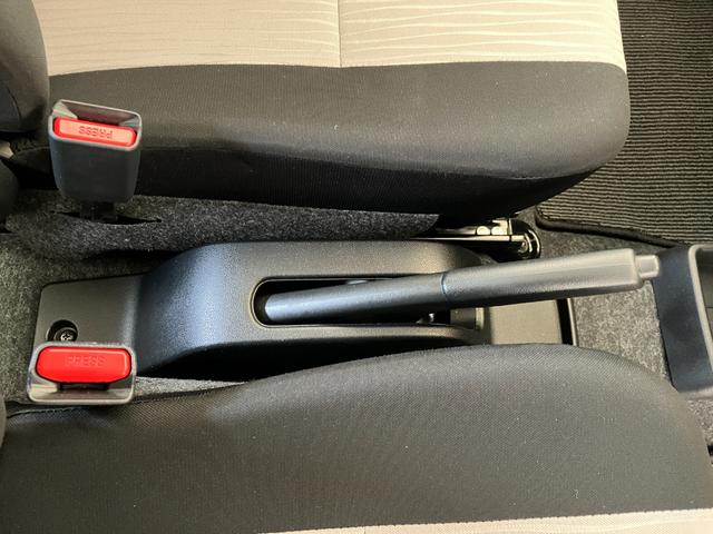 ミライースＬ　ＳＡIII　オーディオレス／キーレスエントリーワンオーナー　オーディオレス　キーレスエントリー　ハロゲンヘッドライト　オートライト　オートマチックハイビーム　スマアシＩＩＩ　カーペットマット　バイザー　取扱説明書　メンテナンスノート（香川県）の中古車