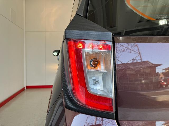 ミライースＬ　ＳＡIII　オーディオレス／キーレスエントリーワンオーナー　オーディオレス　キーレスエントリー　ハロゲンヘッドライト　オートライト　オートマチックハイビーム　スマアシＩＩＩ　カーペットマット　バイザー　取扱説明書　メンテナンスノート（香川県）の中古車