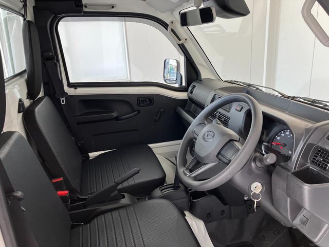 ハイゼットトラックスタンダード　ＡＭ／ＦＭラジオ／スマアシワンオーナー　ＡＭ／ＦＭラジオ　ハロゲンヘッドライト　オートライト　オートマチックハイビーム　ゴムマット　スマアシ　取扱説明書　メンテナンスノート（香川県）の中古車