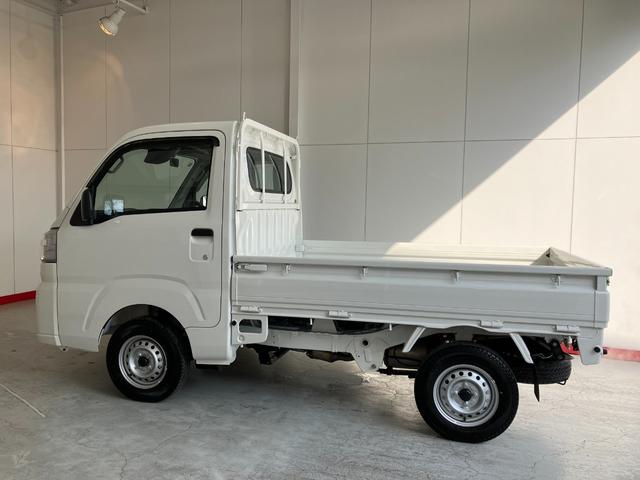 ハイゼットトラックスタンダード　ＡＭ／ＦＭラジオ／スマアシワンオーナー　ＡＭ／ＦＭラジオ　ハロゲンヘッドライト　オートライト　オートマチックハイビーム　ゴムマット　スマアシ　取扱説明書　メンテナンスノート（香川県）の中古車