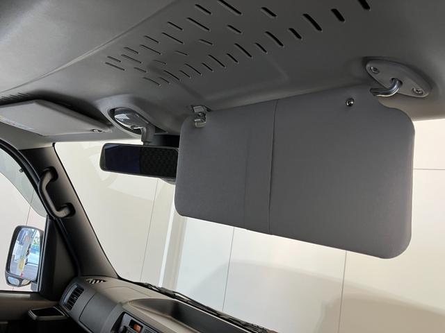 ハイゼットカーゴDX AM/FMラジオ/キーレスエントリーワンオーナー AM/FMラジオ ハロゲンヘッドライト キーレスエントリー スマアシ 両側スライドドア 取扱説明書 メンテナンスノート(香川県)の中古車