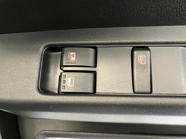 ハイゼットカーゴDX AM/FMラジオ/キーレスエントリーワンオーナー AM/FMラジオ ハロゲンヘッドライト キーレスエントリー スマアシ 両側スライドドア 取扱説明書 メンテナンスノート(香川県)の中古車