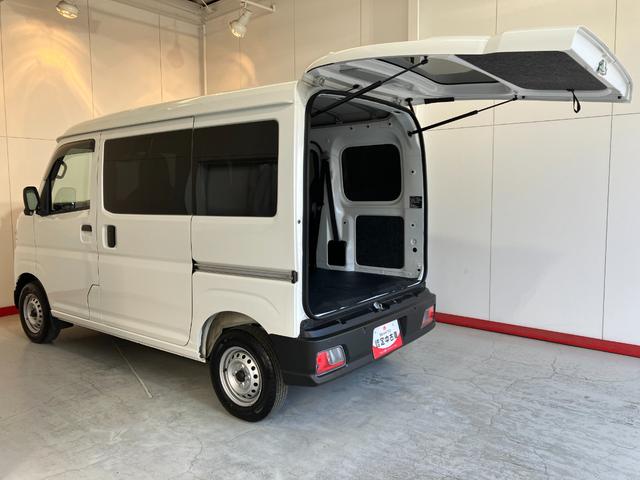 ハイゼットカーゴDX AM/FMラジオ/キーレスエントリーワンオーナー AM/FMラジオ ハロゲンヘッドライト キーレスエントリー スマアシ 両側スライドドア 取扱説明書 メンテナンスノート(香川県)の中古車