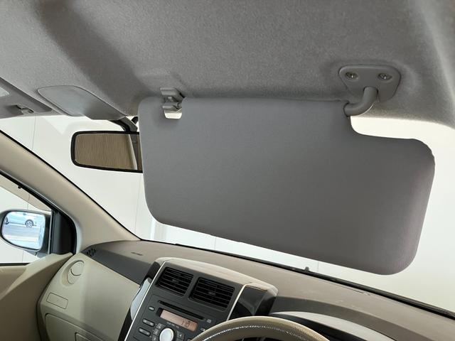 ミラXスペシャル CD/キーレスエントリーCD ハロゲンヘッドライト スペアタイヤ付き キーレスエントリー カーペットマット 取扱説明書 メンテナンスノート(香川県)の中古車