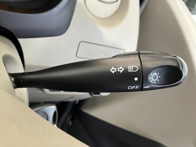 ミラXスペシャル CD/キーレスエントリーCD ハロゲンヘッドライト スペアタイヤ付き キーレスエントリー カーペットマット 取扱説明書 メンテナンスノート(香川県)の中古車