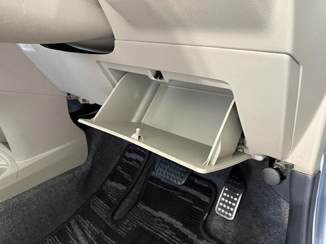 ミラXスペシャル CD/キーレスエントリーCD ハロゲンヘッドライト スペアタイヤ付き キーレスエントリー カーペットマット 取扱説明書 メンテナンスノート(香川県)の中古車