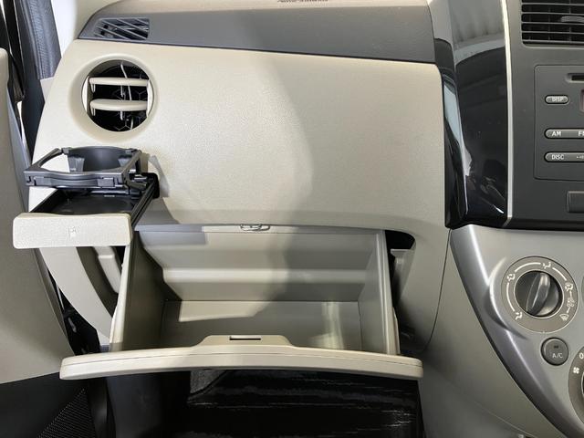 ミラXスペシャル CD/キーレスエントリーCD ハロゲンヘッドライト スペアタイヤ付き キーレスエントリー カーペットマット 取扱説明書 メンテナンスノート(香川県)の中古車