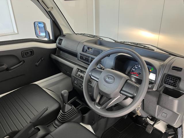 ハイゼットトラックスタンダード MT/AM/FMラジオワンオーナー MT AM/FMラジオ スマアシ ハロゲンヘッドライト オートライト オートマチックハイビーム ラバーマット バイザー 取扱説明書 メンテナンスノート(香川県)の中古車