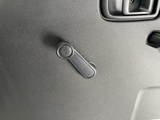 ハイゼットトラックスタンダード MT/AM/FMラジオワンオーナー MT AM/FMラジオ スマアシ ハロゲンヘッドライト オートライト オートマチックハイビーム ラバーマット バイザー 取扱説明書 メンテナンスノート(香川県)の中古車