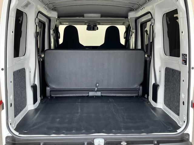 ハイゼットカーゴＤＸ　ＣＤチューナー／Ｂｌｕｅｔｏｏｔｈ接続ワンオーナー　純正ＣＤチューナー　Ｂｌｕｅｔｏｏｔｈ接続　両側スライドドア　スマアシ　ハロゲンヘッドライト　オートライト　オートマチックハイビーム　リアガラス５面フィルム貼り　キーレスエントリー（香川県）の中古車