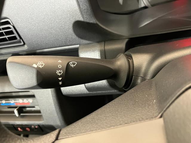 ハイゼットトラックスタンダード　ＡＭ／ＦＭラジオワンオーナー　ＡＭ／ＦＭラジオ　スマアシ　ハロゲンヘッドライト　オートライト　オートマチックハイビーム　取扱説明書　メンテナンスノート（香川県）の中古車