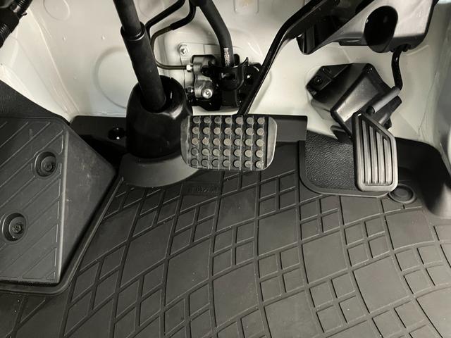 ハイゼットトラックスタンダード　ＡＭ／ＦＭラジオワンオーナー　ＡＭ／ＦＭラジオ　スマアシ　ハロゲンヘッドライト　オートライト　オートマチックハイビーム　取扱説明書　メンテナンスノート（香川県）の中古車