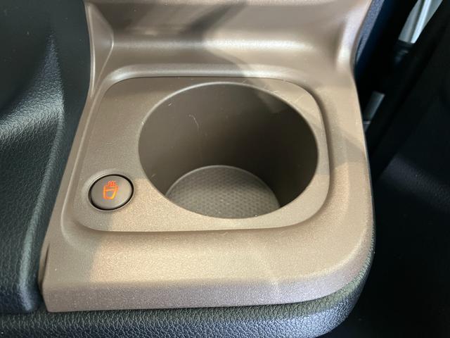 ムーヴキャンバスセオリーＧ　オーディオレス／両側パワースライドドアワンオーナー　オーディオレス　バックモニター対応カメラ　両側パワースライドドア　運転席・助手席シートヒーター　ホッとカップホルダー　電動パーキングブレーキ　オートブレーキホールド　ＵＳＢ入力端子（香川県）の中古車