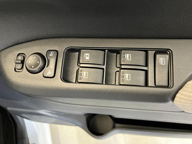 ムーヴＸ　オーディオレス／左側パワースライドドアワンオーナー　オーディオレス　バックモニター対応カメラ　左側パワースライドドア　ＬＥＤヘッドランプ　オートライト　オートマチックハイビーム　ＵＳＢ入力端子　取扱説明書　メンテナンスノート（香川県）の中古車