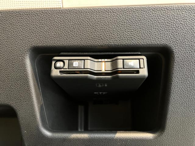 ムーヴキャンバスXホワイトアクセントリミテッドSAIII ナビ/ドラレコワンオーナー 純正ナビ 純正ETC 純正ドライブレコーダー パノラマモニター Bluetooth接続 両側パワースライドドア スマアシIII 運転席シートヒーター LEDヘッドバルブ 電動格納ミラー(香川県)の中古車