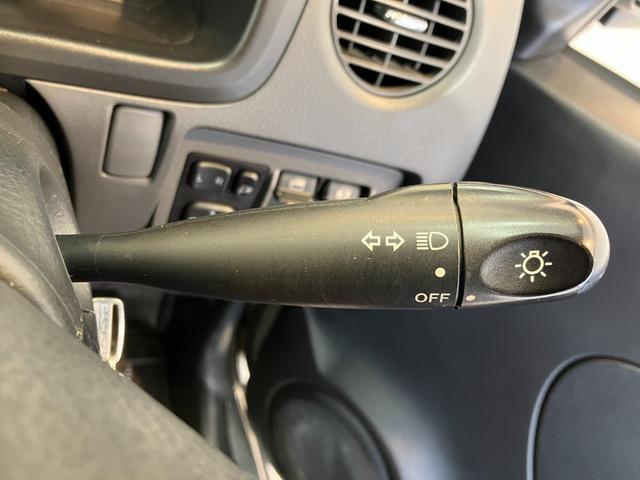 ミラLリミテッド CD/キーレスエントリーワンオーナー CD ハロゲンヘッドライト ポータブルナビ キーレスエントリー 電格ドアミラー メンテナンスノート(香川県)の中古車