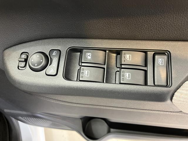 ムーヴＸアップグレードパック　オーディオレス／ＵＳＢ入力端子ワンオーナー　オーディオレス　バックモニター対応カメラ　左側パワースライドドア　ＬＥＤヘッドランプ　オートライト　オートマチックハイビーム　ＵＳＢ入力端子　スマートキー　取扱説明書　メンテナンスノート（香川県）の中古車