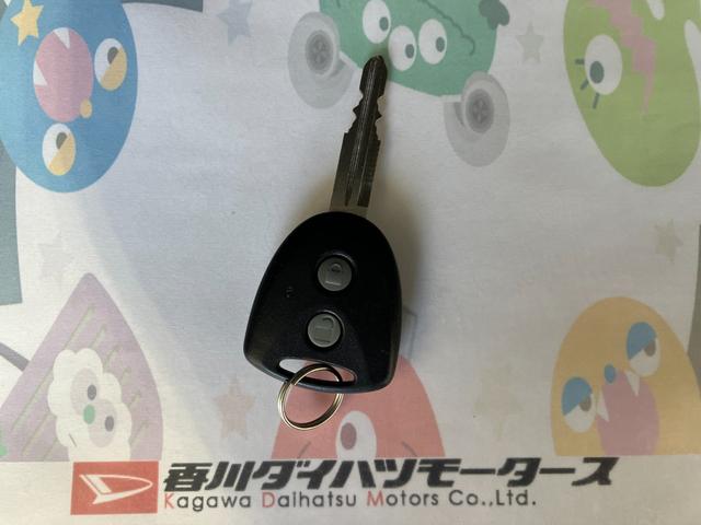 ムーヴコンテL CD/社外ETC/キーレスエントリーCD 社外ETC 電動格納ミラー キーレスエントリー アイドリングストップ ハロゲンヘッドライト スペアタイヤ付き 取扱説明書 メンテナンスノート(香川県)の中古車