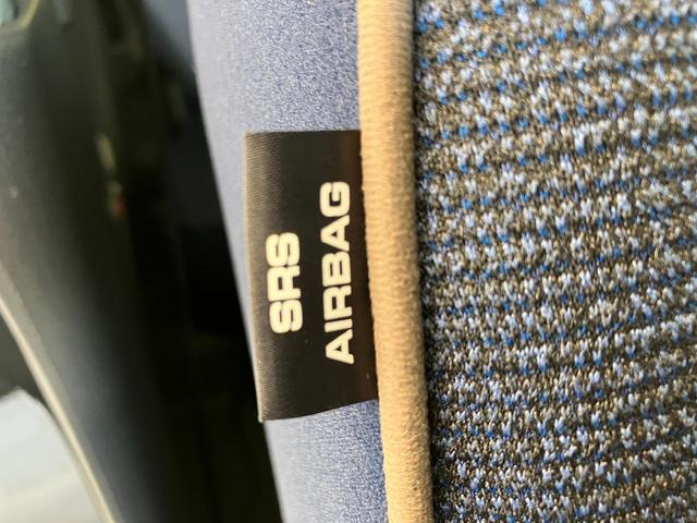 ムーヴキャンバスセオリーＧ　オーディオレス／フロントシートヒーターワンオーナー　オーディオレス　パノラマモニター対応カメラ　電動パーキングブレーキ　両側パワースライドドア　運転席・助手席シートヒーター　ホッとカップホルダー　ＬＥＤヘッドランプ　ＵＳＢ入力端子（香川県）の中古車