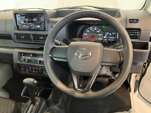 ハイゼットトラックＥＸＴ　４ＷＤ／ＣＤチューナー／作業灯ワンオーナー　４ＷＤ　純正ＣＤチューナー　作業灯　スマアシ　電動格納ミラー　ハロゲンヘッドライト　スマートキー　取扱説明書　メンテナンスノート（香川県）の中古車