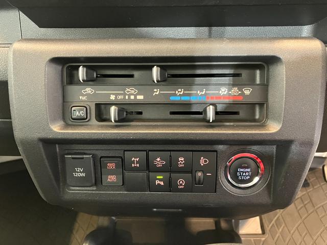 ハイゼットトラックＥＸＴ　４ＷＤ／ＣＤチューナー／作業灯ワンオーナー　４ＷＤ　純正ＣＤチューナー　作業灯　スマアシ　電動格納ミラー　ハロゲンヘッドライト　スマートキー　取扱説明書　メンテナンスノート（香川県）の中古車