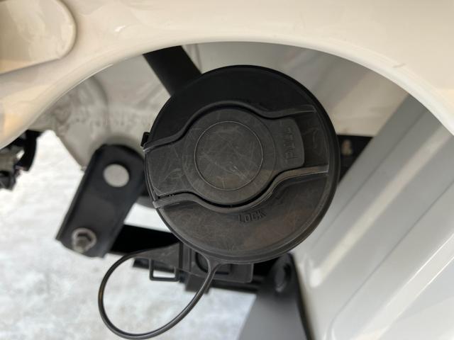 ハイゼットトラックＥＸＴ　４ＷＤ／ＣＤチューナー／作業灯ワンオーナー　４ＷＤ　純正ＣＤチューナー　作業灯　スマアシ　電動格納ミラー　ハロゲンヘッドライト　スマートキー　取扱説明書　メンテナンスノート（香川県）の中古車