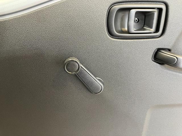 ハイゼットトラックスタンダード AM/FMラジオ/スマアシワンオーナー AM/FMラジオ スマアシ ハロゲンヘッドライト オートライト オートマチックハイビーム 取扱説明書 メンテナンスノート(香川県)の中古車