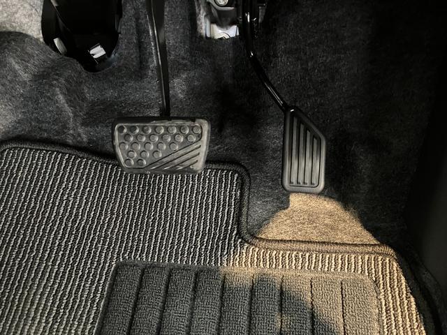 ミライースＧリミテッドＳＡIII　ナビ／ＥＴＣ／ドラレコ純正ナビ　純正ＥＴＣ　純正ドライブレコーダー　バックモニター　Ｂｌｕｅｔｏｏｔｈ接続　ＬＥＤヘッドランプ　運転席・助手席シートヒーター　寒冷地仕様　電動格納ミラー　純正１４インチアルミホイール（香川県）の中古車