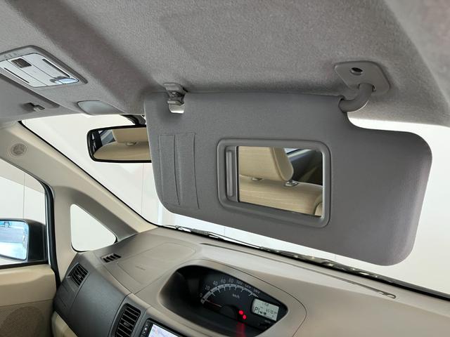 ムーヴＸリミテッド　ナビ／ＥＴＣ／アルミワンオーナー　純正ナビ　純正ＥＴＣ　バックモニター　ハロゲンヘッドライト　電動格納ミラー　純正１４インチアルミホイール　スマートキー　取扱説明書　メンテナンスノート（香川県）の中古車