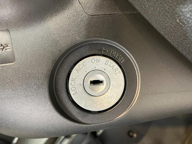 ハイゼットトラックスタンダード　ＡＭ／ＦＭラジオ／スマアシワンオーナー　ＡＭ／ＦＭラジオ　スマアシ　ハロゲンヘッドライト　オートライト　オートマチックハイビーム　取扱説明書　メンテナンスノート（香川県）の中古車