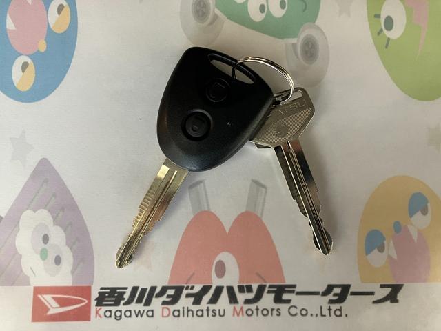 ムーヴＬ　ＳＡIII　ナビ／ＥＴＣ／キーレスエントリー純正ナビ　純正ＥＴＣ　バックモニター　キーレスエントリー　スマアシＩＩＩ　電動格納ミラー　ハロゲンヘッドライト　オートライト　オートマチックハイビーム　取扱説明書　メンテナンスノート（香川県）の中古車