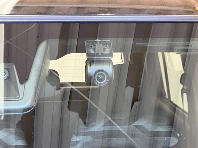 タフトＧクロムベンチャーｅｃｏＩＤＬＥ非装着車　ナビ／ドラレコワンオーナー　純正ナビ　純正ドライブレコーダー　バックモニター　アダプティブクルーズコントロール　Ｂｌｕｅｔｏｏｔｈ接続　運転席・助手席シートヒーター　純正１５インチアルミホイール　ＵＳＢ入力端子（香川県）の中古車