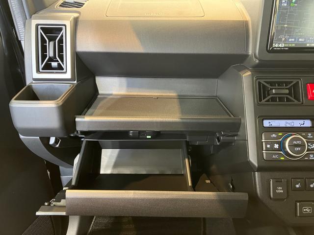 タフトＧクロムベンチャーｅｃｏＩＤＬＥ非装着車　ナビ／ドラレコワンオーナー　純正ナビ　純正ドライブレコーダー　バックモニター　アダプティブクルーズコントロール　Ｂｌｕｅｔｏｏｔｈ接続　運転席・助手席シートヒーター　純正１５インチアルミホイール　ＵＳＢ入力端子（香川県）の中古車