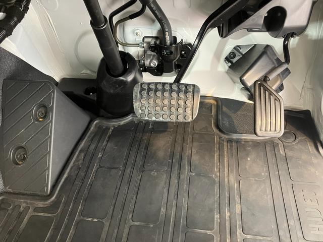 ハイゼットトラックジャンボエクストラ　オーディオレス／作業灯ワンオーナー　オーディオレス　作業灯　ＬＥＤヘッドランプ　オートライト　オートマチックハイビーム　電動格納ミラー　スマートキー　スマアシ　取扱説明書　メンテナンスノート（香川県）の中古車