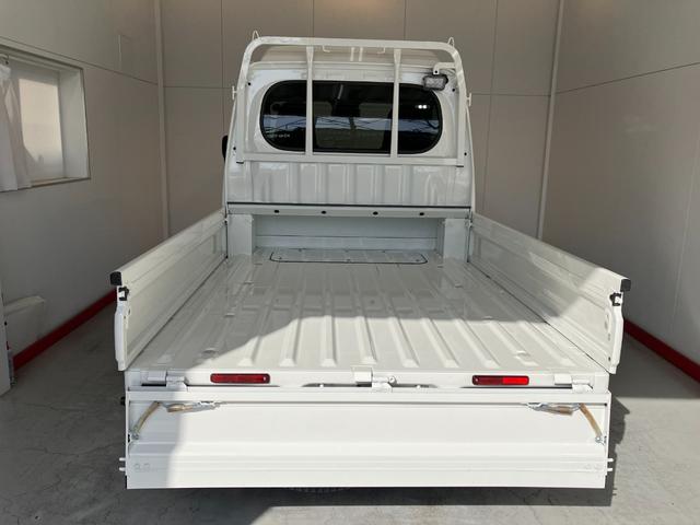 ハイゼットトラックジャンボエクストラ　オーディオレス／作業灯ワンオーナー　オーディオレス　作業灯　ＬＥＤヘッドランプ　オートライト　オートマチックハイビーム　電動格納ミラー　スマートキー　スマアシ　取扱説明書　メンテナンスノート（香川県）の中古車