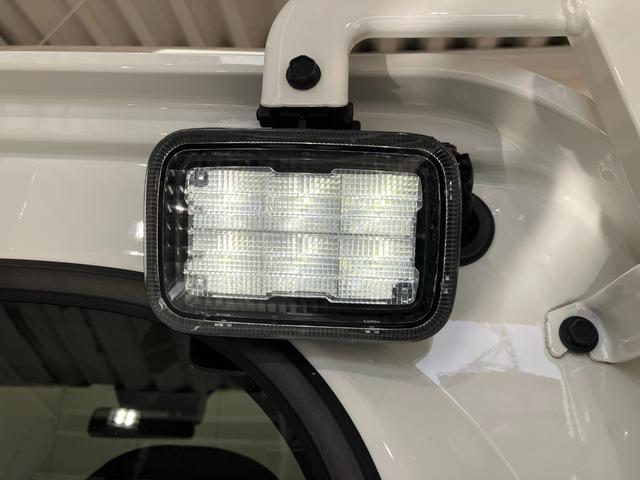 ハイゼットトラックジャンボエクストラ　オーディオレス／作業灯ワンオーナー　オーディオレス　作業灯　ＬＥＤヘッドランプ　オートライト　オートマチックハイビーム　電動格納ミラー　スマートキー　スマアシ　取扱説明書　メンテナンスノート（香川県）の中古車