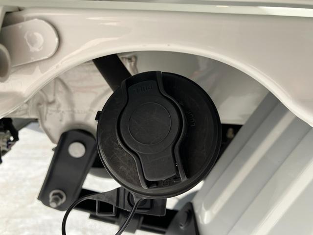 ハイゼットトラックジャンボエクストラ　オーディオレス／作業灯ワンオーナー　オーディオレス　作業灯　ＬＥＤヘッドランプ　オートライト　オートマチックハイビーム　電動格納ミラー　スマートキー　スマアシ　取扱説明書　メンテナンスノート（香川県）の中古車