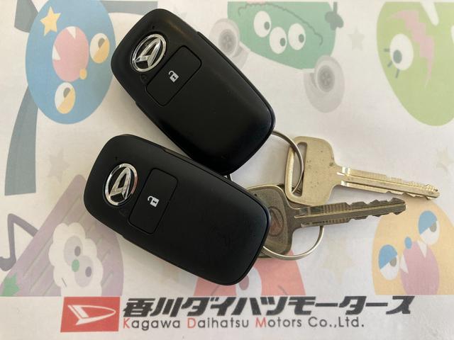 ハイゼットトラックジャンボエクストラ　オーディオレス／作業灯ワンオーナー　オーディオレス　作業灯　ＬＥＤヘッドランプ　オートライト　オートマチックハイビーム　電動格納ミラー　スマートキー　スマアシ　取扱説明書　メンテナンスノート（香川県）の中古車