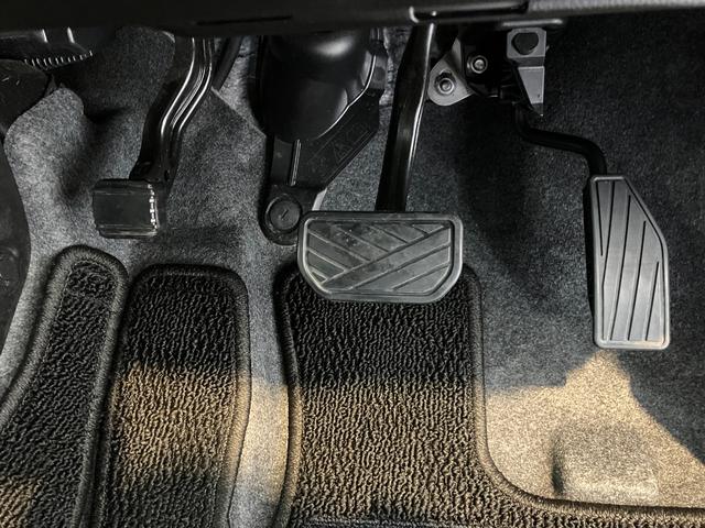 ワゴンＲハイブリッドＦＸ　セーフティーサポート付きハイブリッド　ＣＤ　セーフティーサポート付き　ハロゲンヘッドライト　電動格納ミラー　運転席シートヒーター　スマートキー　アイドリングストップ　スタッドレスタイヤ　取扱説明書　メンテナンスノート（香川県）の中古車