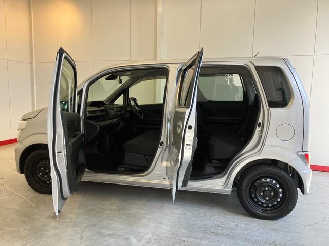 ワゴンＲハイブリッドＦＸ　セーフティーサポート付きハイブリッド　ＣＤ　セーフティーサポート付き　ハロゲンヘッドライト　電動格納ミラー　運転席シートヒーター　スマートキー　アイドリングストップ　スタッドレスタイヤ　取扱説明書　メンテナンスノート（香川県）の中古車