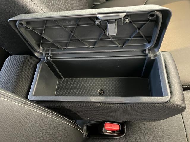 ムーヴカスタムＲＳハイパーＳＡIII　ターボ／ナビワンオーナー　ターボ　純正ナビ　バックモニター　スマアシＩＩＩ　ＬＥＤヘッドランプ　電動格納ミラー　運転席シートヒーター　純正１５インチアルミホイール　スマートキー　取扱説明書（香川県）の中古車