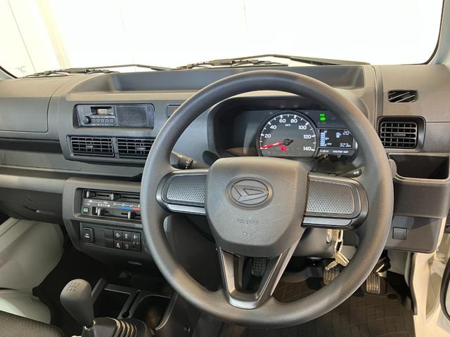 ハイゼットトラックスタンダード　ＭＴ／ＡＭ／ＦＭラジオワンオーナー　ＭＴ　ＡＭ／ＦＭラジオ　スマアシ　ハロゲンヘッドライト　オートライト　オートマチックハイビーム　取扱説明書　メンテナンスノート（香川県）の中古車