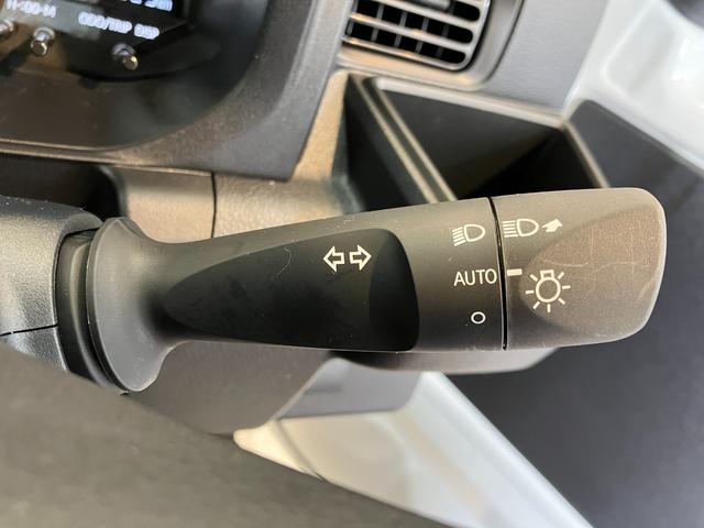 ハイゼットトラックスタンダード　ＭＴ／ＡＭ／ＦＭラジオワンオーナー　ＭＴ　ＡＭ／ＦＭラジオ　スマアシ　ハロゲンヘッドライト　オートライト　オートマチックハイビーム　取扱説明書　メンテナンスノート（香川県）の中古車