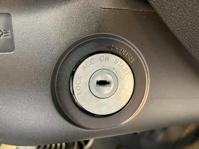 ハイゼットトラックスタンダード　ＭＴ／ＡＭ／ＦＭラジオワンオーナー　ＭＴ　ＡＭ／ＦＭラジオ　スマアシ　ハロゲンヘッドライト　オートライト　オートマチックハイビーム　取扱説明書　メンテナンスノート（香川県）の中古車