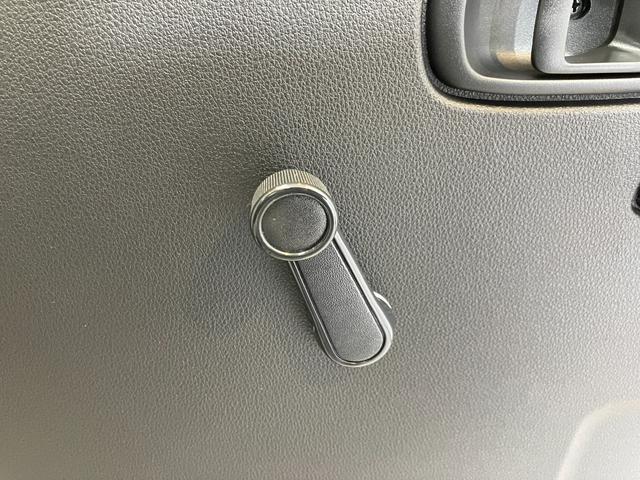 ハイゼットトラックスタンダード　ＭＴ／ＡＭ／ＦＭラジオワンオーナー　ＭＴ　ＡＭ／ＦＭラジオ　スマアシ　ハロゲンヘッドライト　オートライト　オートマチックハイビーム　取扱説明書　メンテナンスノート（香川県）の中古車