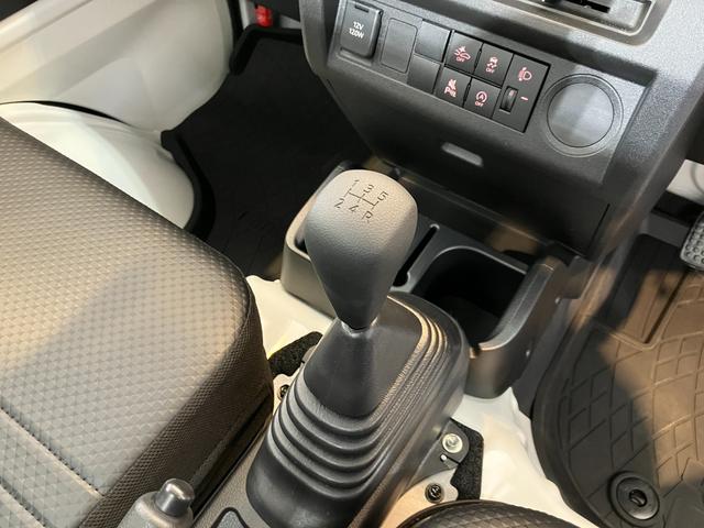 ハイゼットトラックスタンダード　ＭＴ／ＡＭ／ＦＭラジオワンオーナー　ＭＴ　ＡＭ／ＦＭラジオ　スマアシ　ハロゲンヘッドライト　オートライト　オートマチックハイビーム　取扱説明書　メンテナンスノート（香川県）の中古車