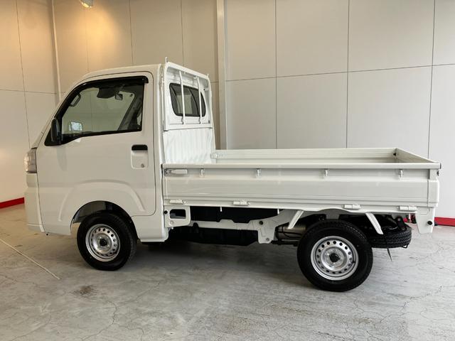 ハイゼットトラックスタンダード　ＭＴ／ＡＭ／ＦＭラジオワンオーナー　ＭＴ　ＡＭ／ＦＭラジオ　スマアシ　ハロゲンヘッドライト　オートライト　オートマチックハイビーム　取扱説明書　メンテナンスノート（香川県）の中古車