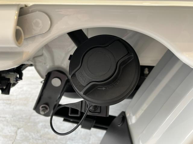 ハイゼットトラックスタンダード　ＭＴ／ＡＭ／ＦＭラジオワンオーナー　ＭＴ　ＡＭ／ＦＭラジオ　スマアシ　ハロゲンヘッドライト　オートライト　オートマチックハイビーム　取扱説明書　メンテナンスノート（香川県）の中古車